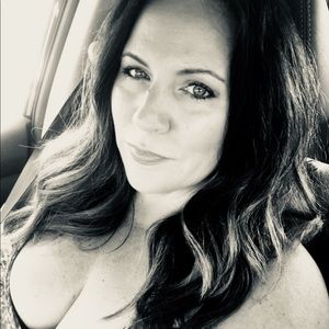 Meet your Posher, Joni